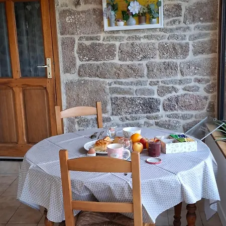 Holiday home Les Campanules
