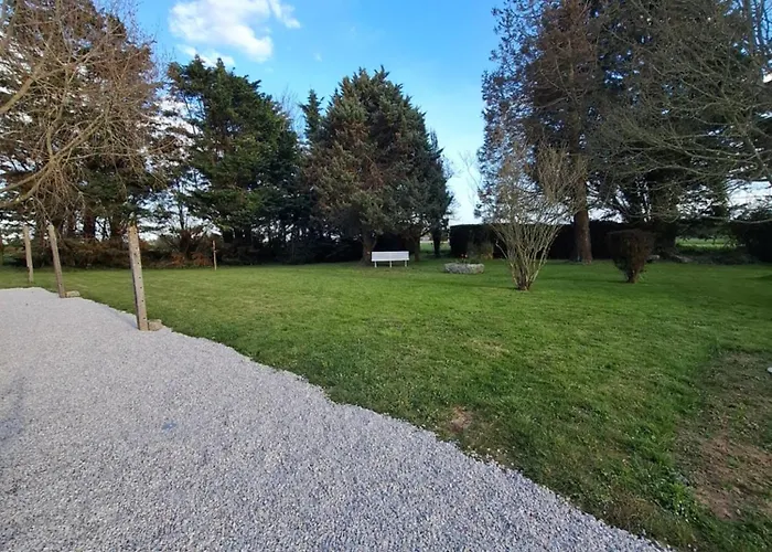 Les Campanules Sainte-Genevieve (Manche)