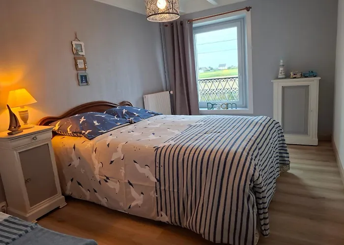 Les Campanules * Sainte-Genevieve (Manche)